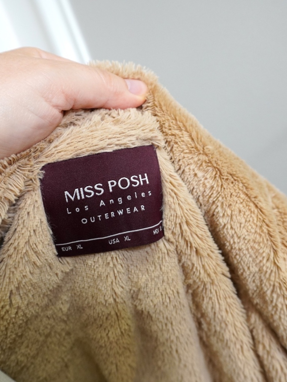 Miss Posh Los Angeles Outwear, Windbreaker with Inside Fur Coating, Size XL - Picture 5 of 5